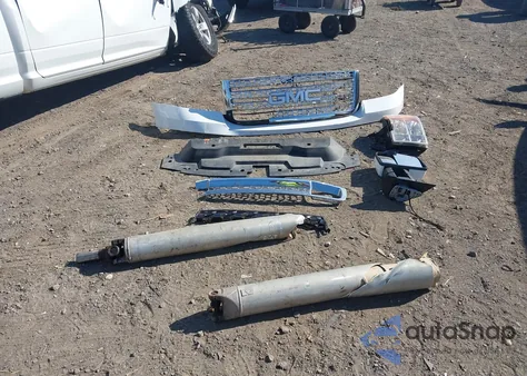 2013 GMC Sierra 2500Hd Denali из США, поврежденный, VIN 1GT125E8XDF144667